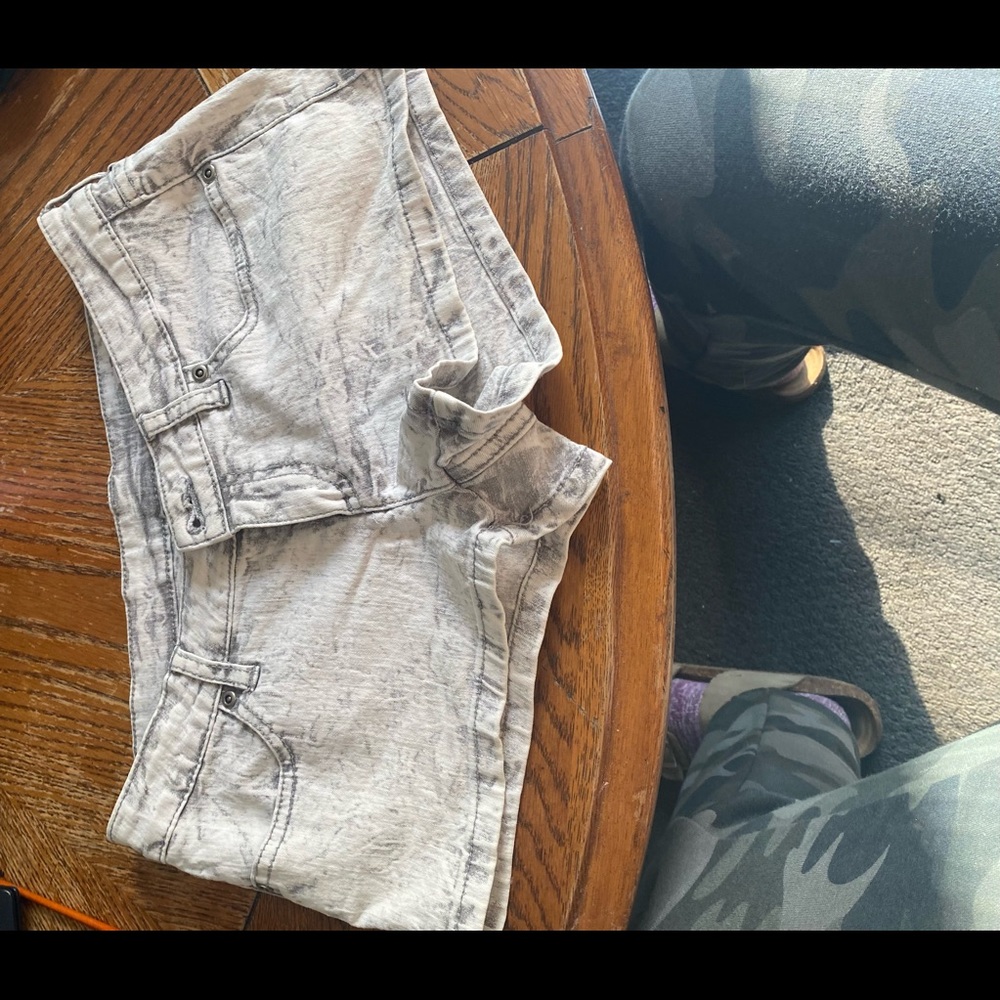 City streets shorts